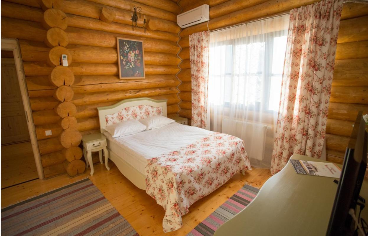 Conacul Maria Theresa Orlat Экстерьер фото